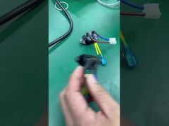 Mini Wasserdichte LED UV Taschenlampe Handheld 42mm × 42mm × 113mm Größe